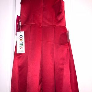 New with tags COLORS dress. Size 4.